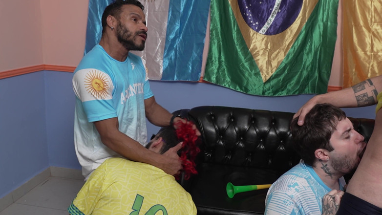 Dirty tricks gays: L’équipe Brésilienne Perdit Ce Match Mais Fut Championne Des Porcelets...