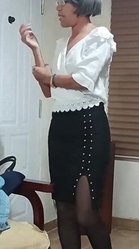 My Stepmother Fucks Me When My Girlfriend Is Not There, She Comes From a Very Horny Party