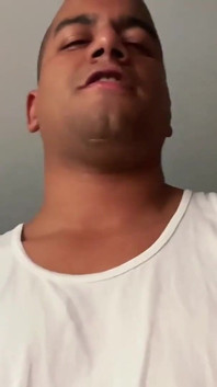 Hra na bradavky před slintání