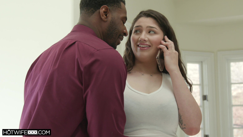 HotwifeXXX: Alyx Lets It Grow in Her Hands and Inside