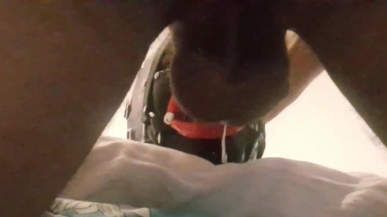 LauraOnHeels: MILF s ringovým roubíkem, falešné rty šukané v ústech a obličeji