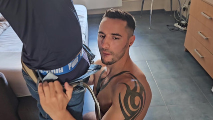 Roma_Black: Asansörde bir komşuyu baştan çıkardı