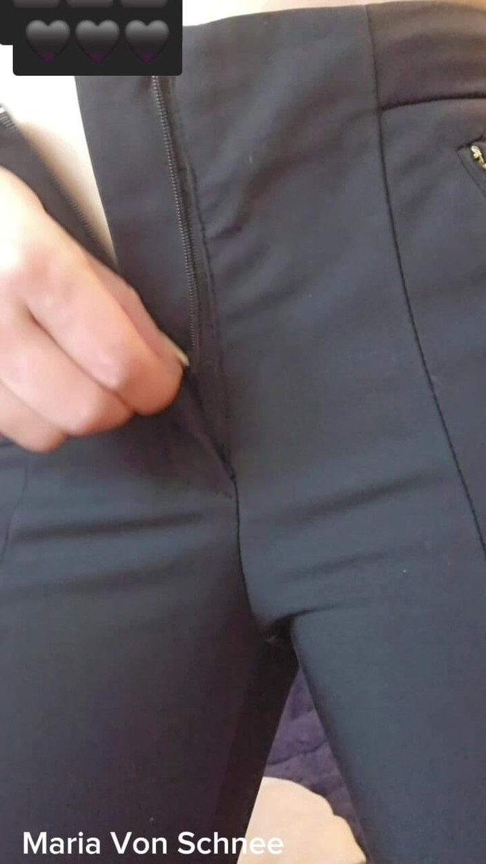 Maria Von Schnee: Роздягни мене повністю