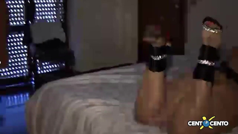 CentoXCento Italia: Istriku punya tubuh aduhai untuk dientot 