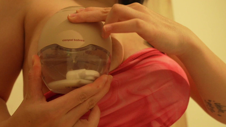 AmayaMori: Giantess Milk Pumping
