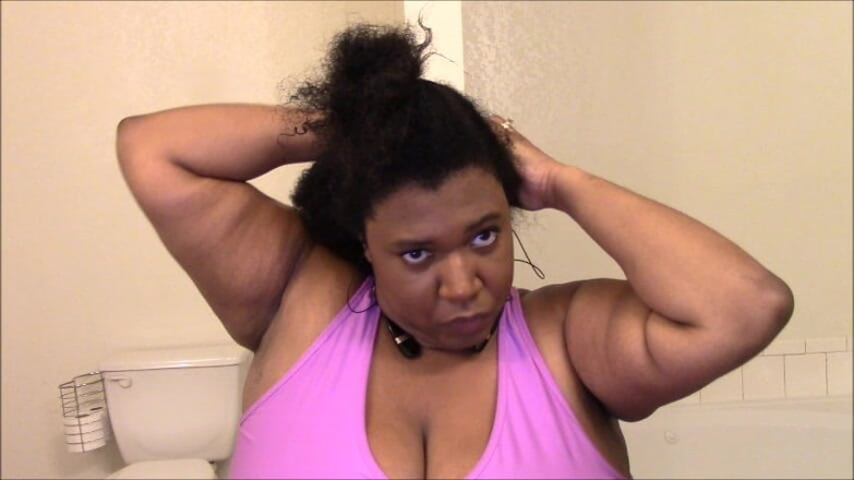 Josie4yourpleasure: Výstřel!