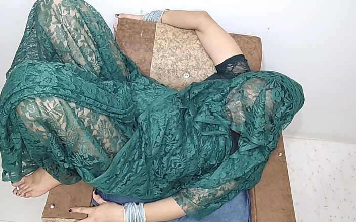 Aaradhya darling: Kamarádova manželka byla sama, kamarád vyšel ven, kamarád šukal bhabhi