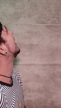 Tu me donnes ton sperme, je te donne mon sperme !! Super gloryhole par Leo Bulgari et Xisco