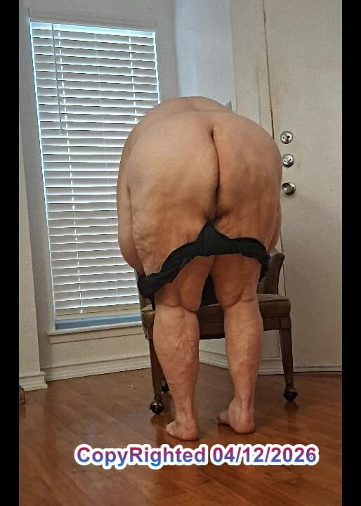 BBW nurse Vicki adventures with friends: İri Güzel Kadın Olgun Kızıl Saçlı Hemşire Vicki Models Iç Çamaşırı