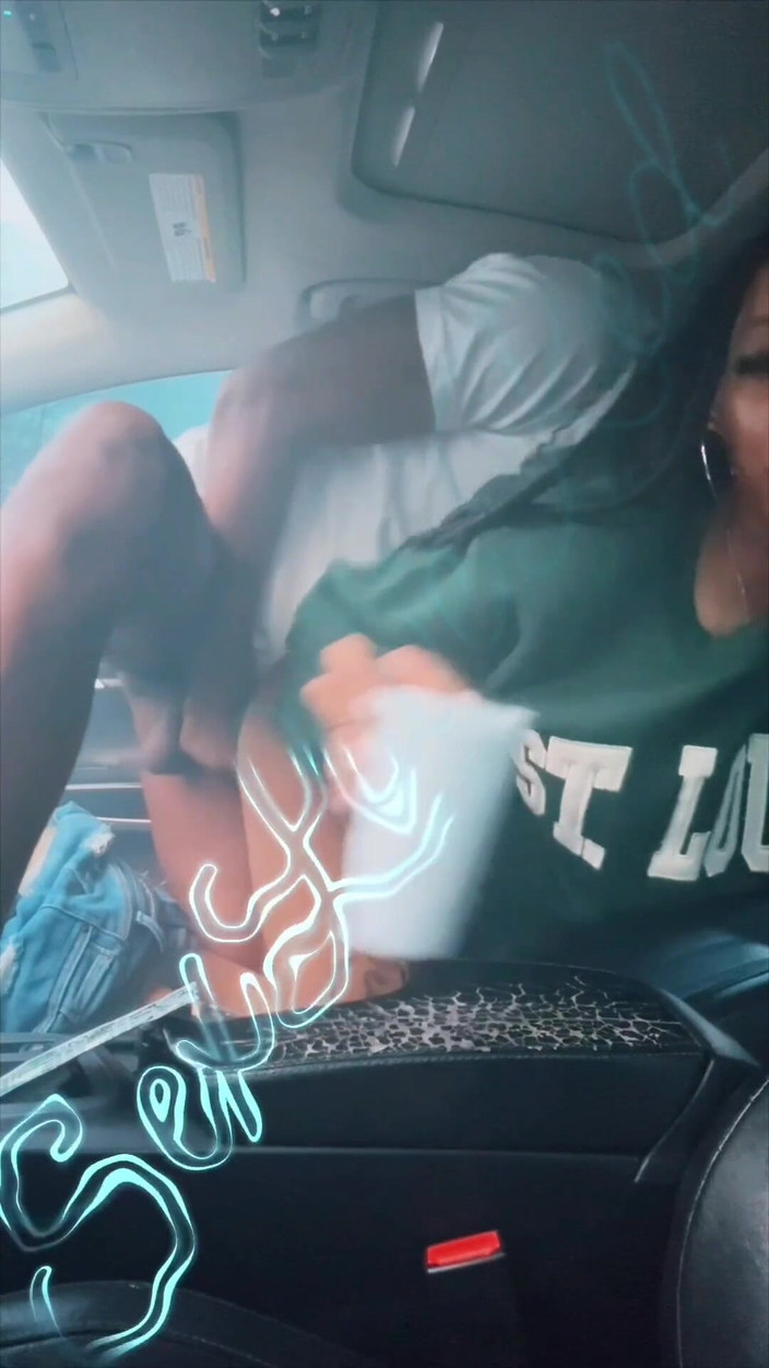 SexLoveRed: Pressione più veloce in auto