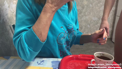 Ladyloveyoung60: Cream Cum Coffee for Granny CFNM Food Fetish