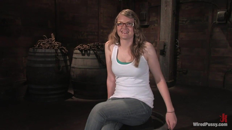 Wired Pussy by Kink: Two Weeks After Turning 18 Ivy Fulfills Her Lifelong Fantasy of...