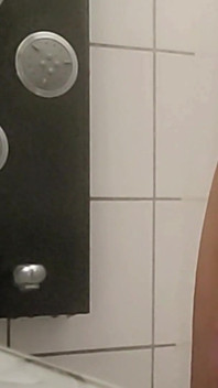 I'm in the Shower; Come on