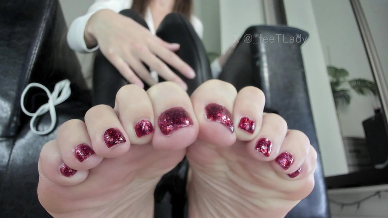 Feet lady: Creamsperm