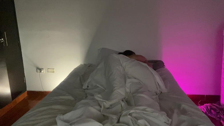 zoemelissa: Před spaním se stal čas na šukání