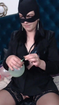 49 - Hur man retar en fitta med ballonger - Milfycalla