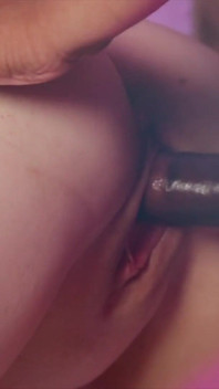 Blush erotica- danni jones ve artemis - komşu sevimli adam