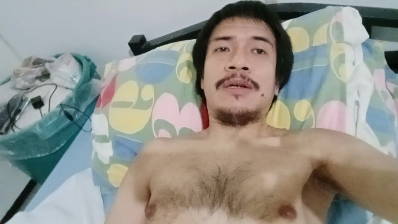 Piolo Alberto: Sitting to Lying Down Masturbation