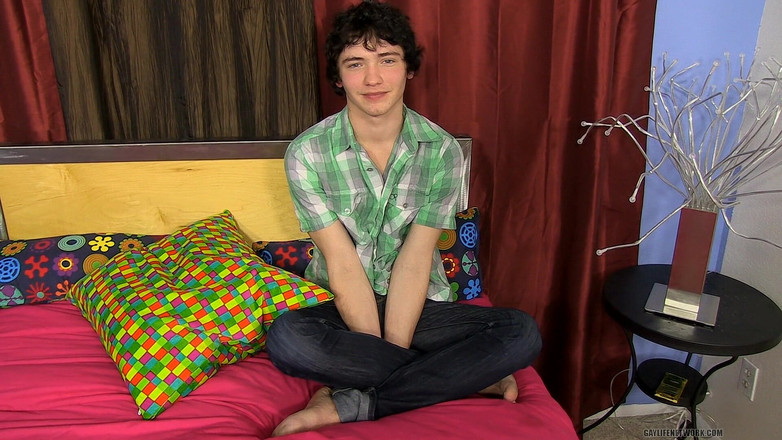 Lollipop Twinks: Josh mag helle farben