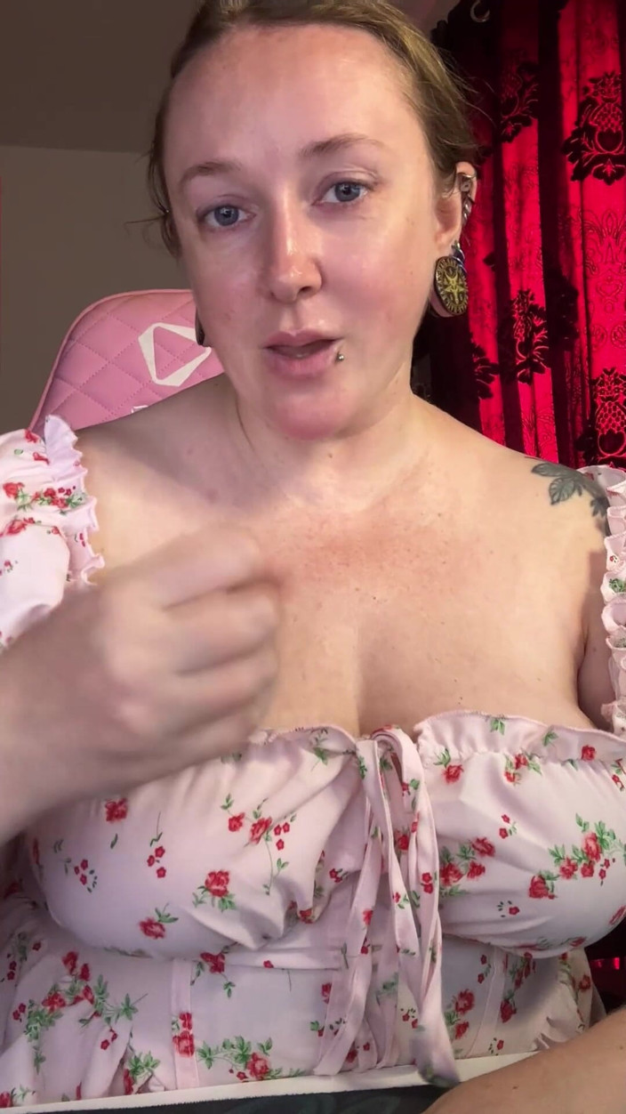 Kisicaxx: Bratty Dirty JOI - Stroke Like a Desperate Boy