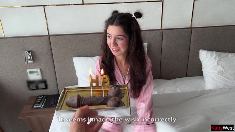 Katty West: Gefeliciteerd met je verjaardag, Katty West - ze droomde van een...