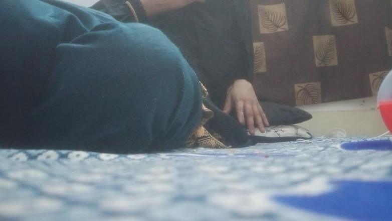 Urvashipatil123: 变身为Savitri Kroshi的女巫