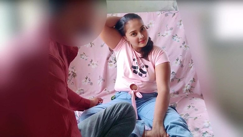 Fuckkkker: Hintli kız ev ödevini tamamlamayınca
