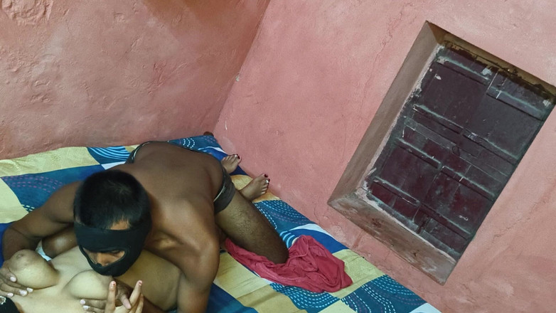 Nehatop123: Szwagier zadzwonił do szwagierki do sypialni i dużo ją pieprzył,...