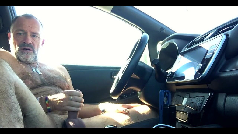 Daddybearvlc: Stream Begann am 02/17/2024 11:42 Am