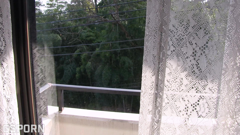 Go Sushi: Japonská milfka z domu potřebuje mladého ptáka, aby si ošukala...