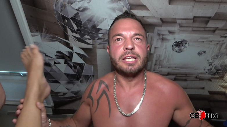 GangBang-Dream: 갱뱅에서 망가진 통통한 비