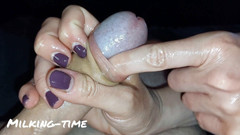 Milking-time: Předkožka, předkožka a předkožka - čas na dojení