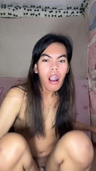 Yeni seks sandalyem ve en sevdiğim büyük dildo ile