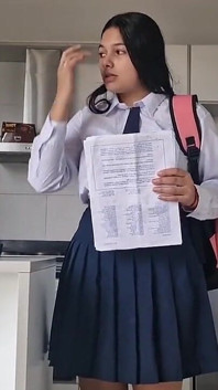 Üvey kız kardeşimin yardıma ihtiyacı var ve iyi bir saksoya ihtiyacım var