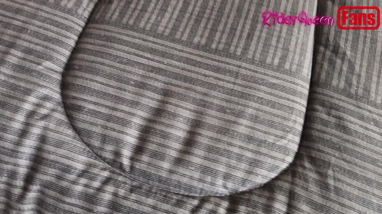 Riderqueen: Madrastra, besos y toques