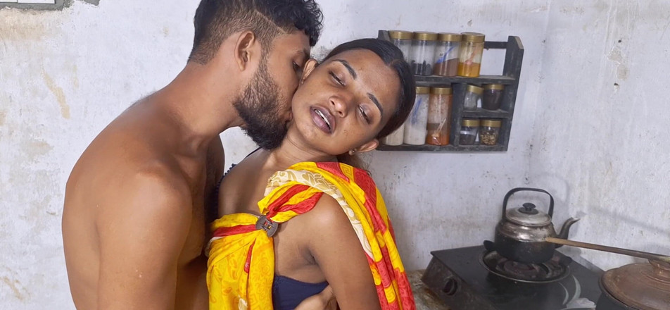 Shashi X: Ik neuk hardcore, mooie Indische stiefzus Hindi full HD seksvideo