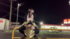 Self-training No. 41: Tackle Pussy Exposure in Progress at Shopping Mall Parking Lot
