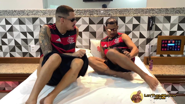 Let them watch: Monsterschwanz großer schwarzer xl-hengst, roher ohne gummi, interracial tätowierter schläger,...