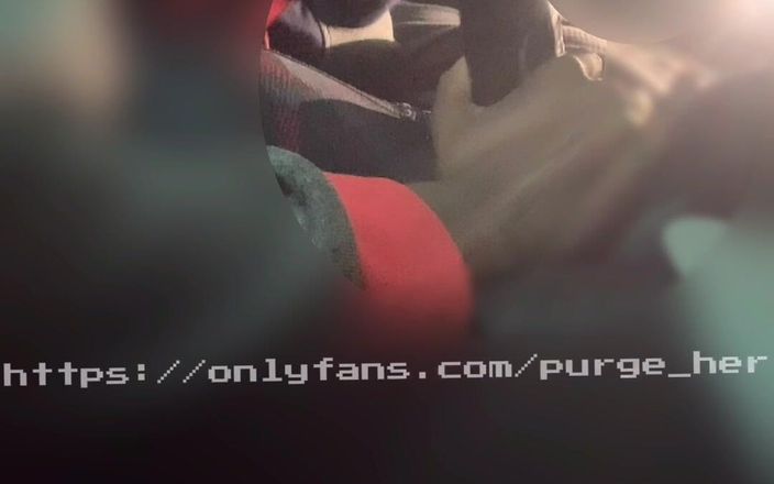 Purge_her: Ona mě naštvala, tak jsem ji přinutil polykat
