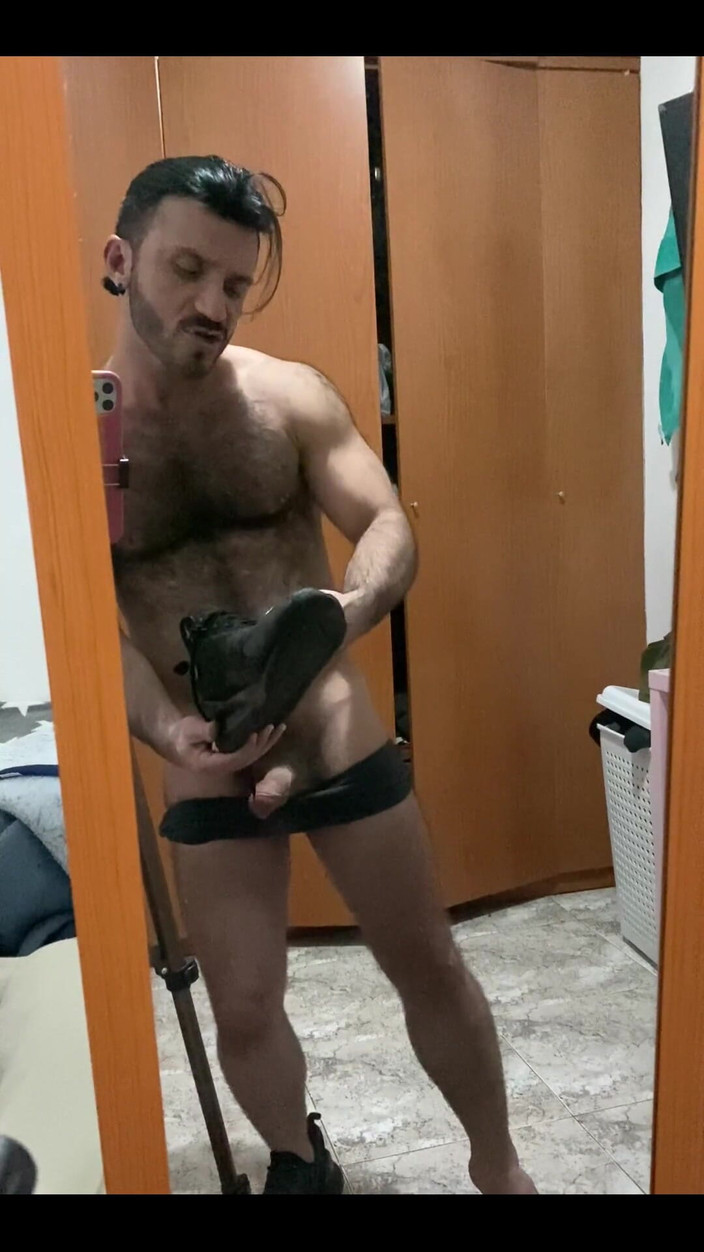 Kike gil: Zákazník v botě