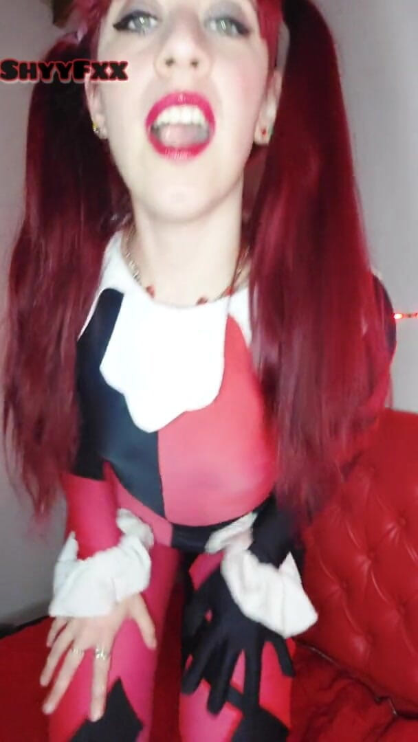 Tu Gauchita Argentina: Shyyfxx Harley Quinn Celebrates Her Birthday and Asks for Milk...