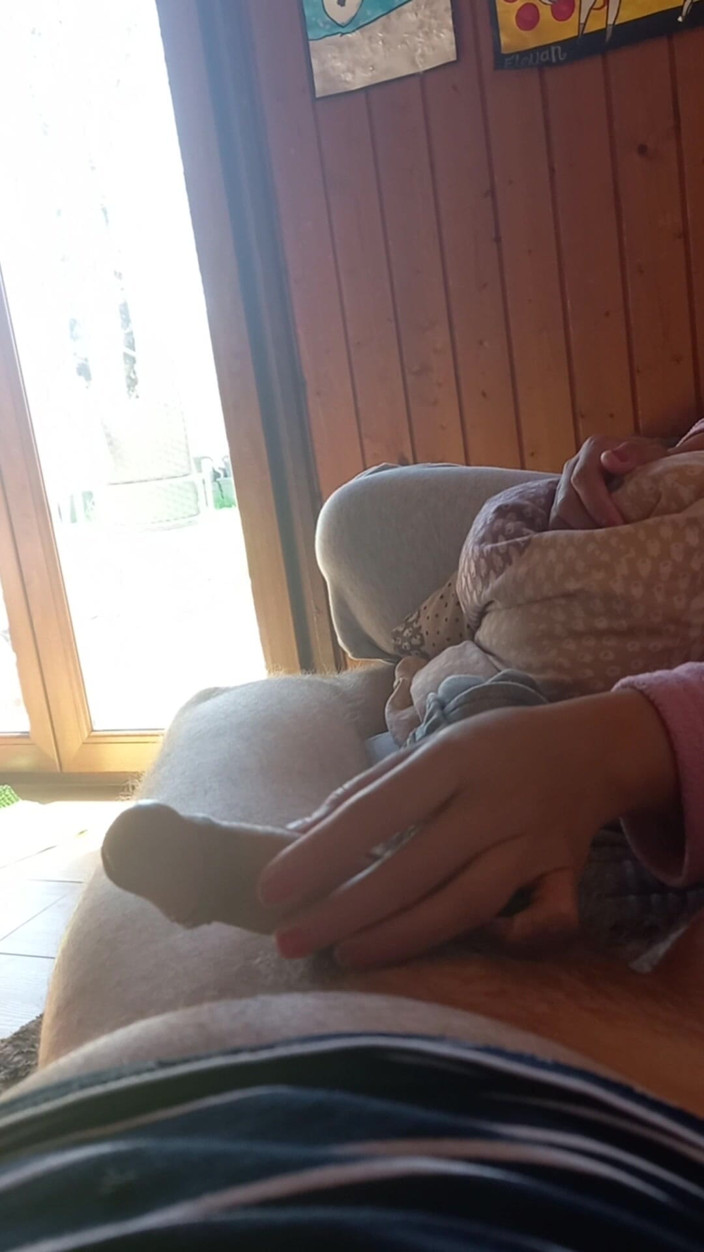 Handjob Passion: Hand Tease with Orgasm - Quick Sofa Handjob Before I Leave -...