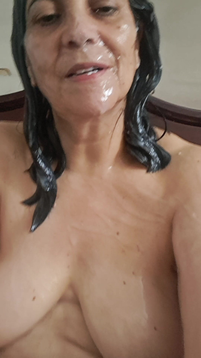 Mommy big hairy pussy: Whore Bathed in Lover's Milk