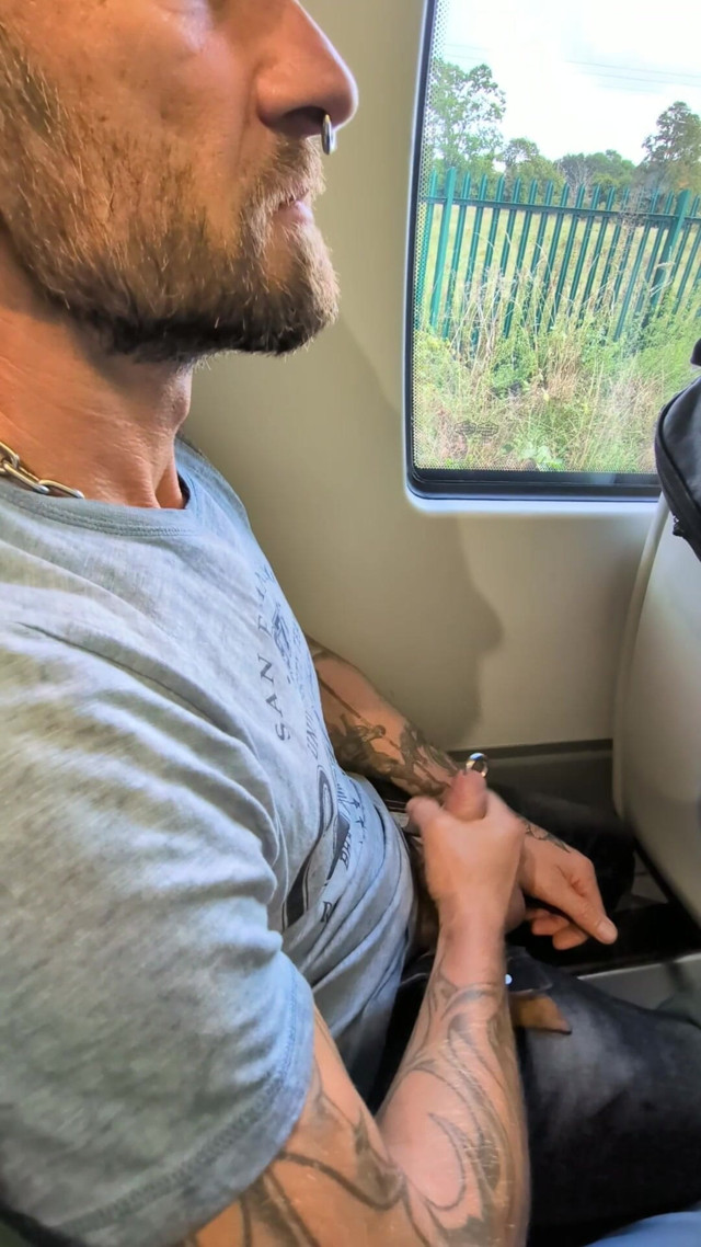 Train (Sexydickman) Train (Sexydickman)