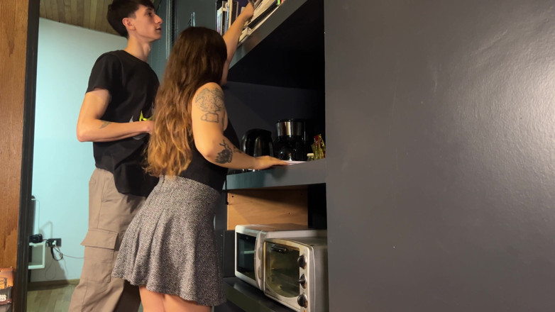 Sr Mono y Alba: L’employé De Ménage Suce Toute Ma Bite - Fini Dans La...