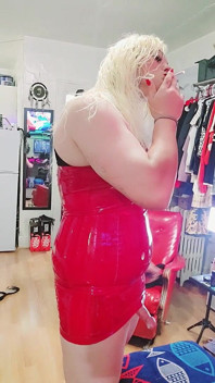 Hot Latex Smoking Kylie Rey
