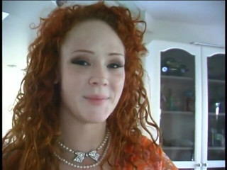Porncentro: Lovely beauty with red hair changes lingerie on cam