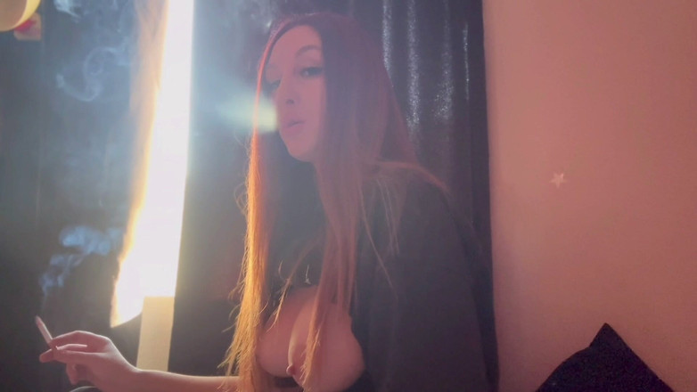 Artemisia Love: Italienische milf artemisia mit langen haaren und dicken titten liebt...