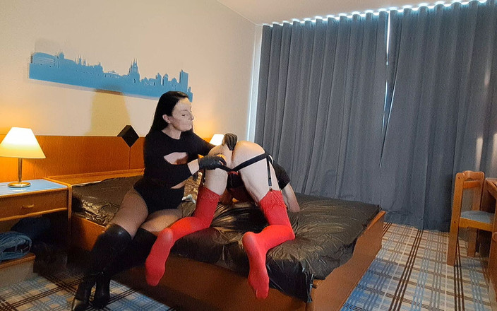 Lady Luciana Di Domizio: Der beste ostereier-versteck