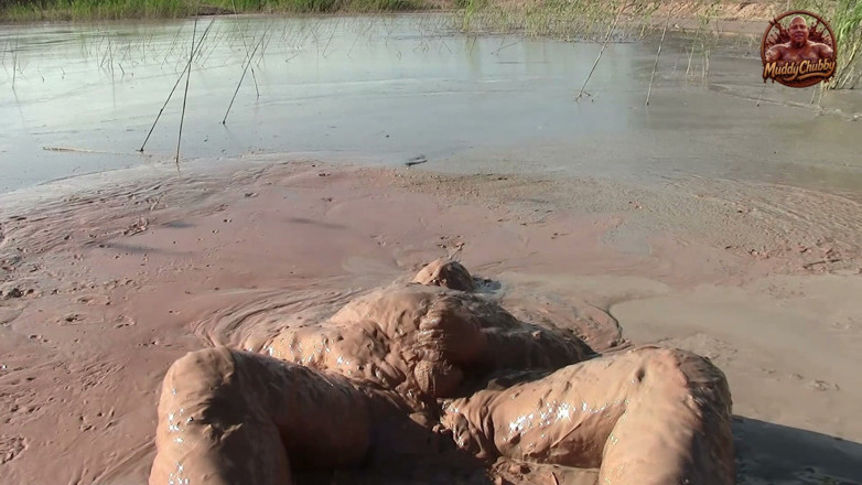 MuddyChubby: Splish Splosh - Wat een sprong in de modder!